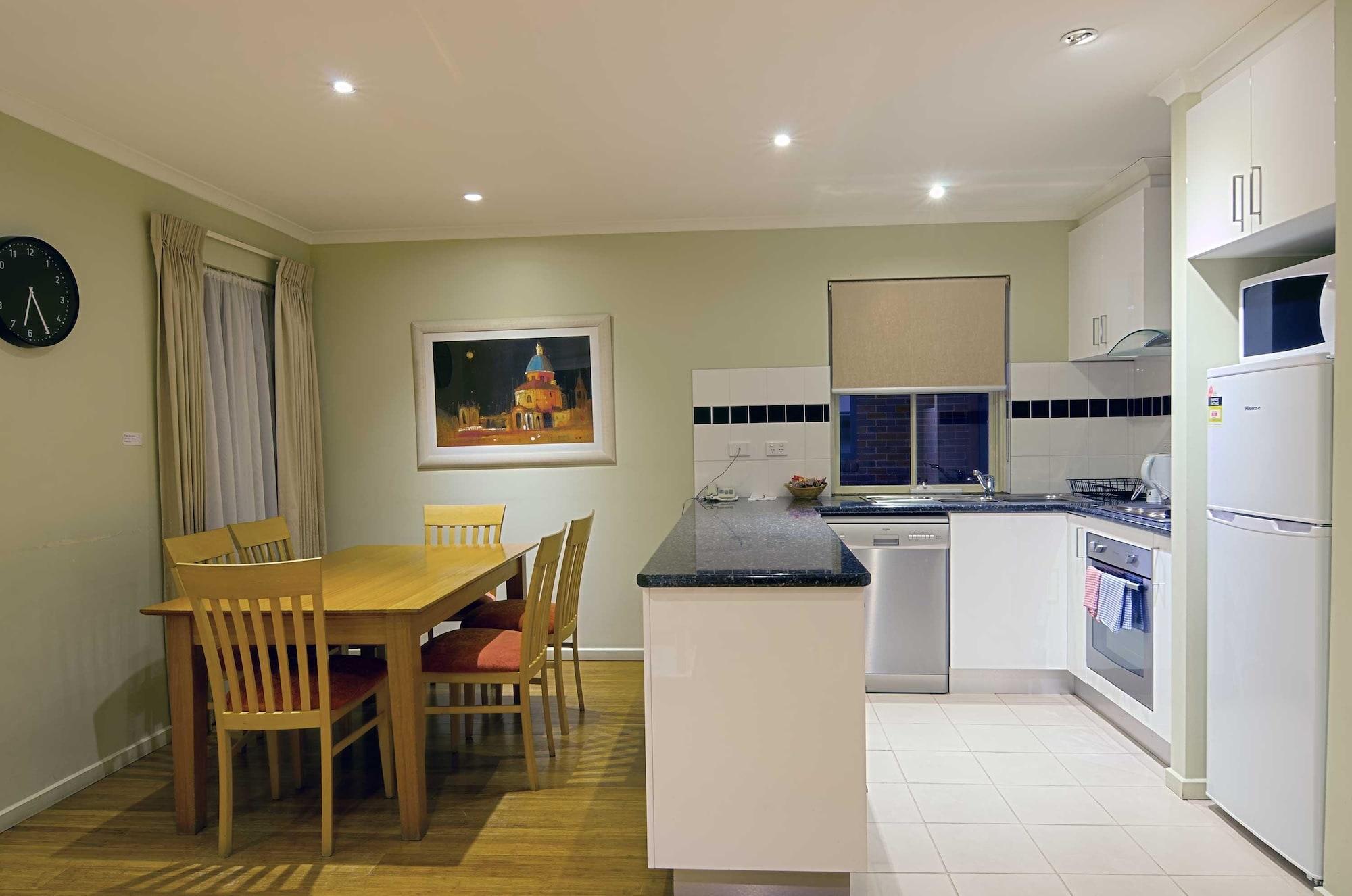 Best Western Plus Buckingham International Мурабин Екстериор снимка