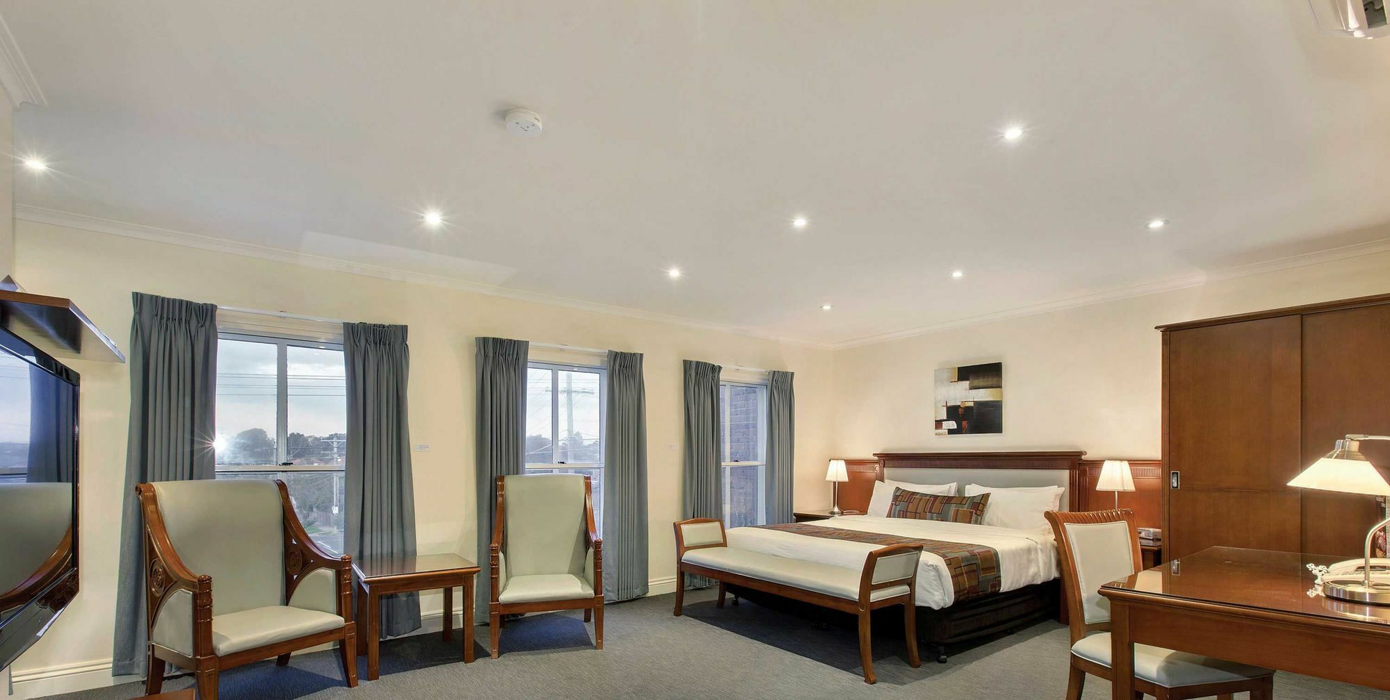 Best Western Plus Buckingham International Мурабин Екстериор снимка